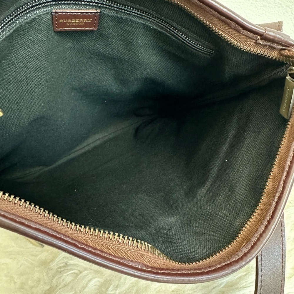 💯Authentic Burberry Beige and Brown Plaid Messenger Bag🍀 - Picture 13 of 17